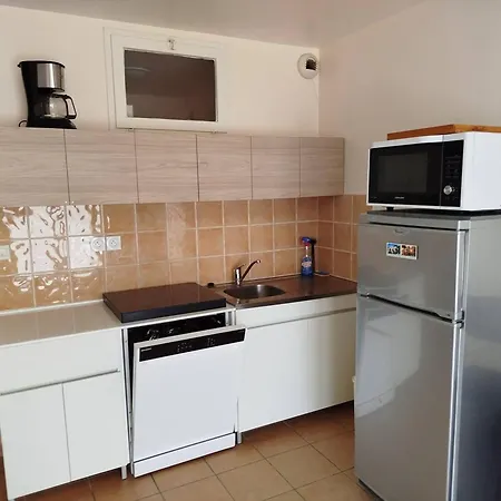 Spacieux T2 A 800m Plages Faviere, Loggia Sud-ouest, Garage Inclus - Fr-1-610-7 公寓