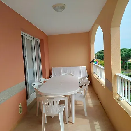 Apartment Spacieux T2 A 800m Plages Faviere, Loggia Sud-ouest, Garage Inclus - Fr-1-610-7 *